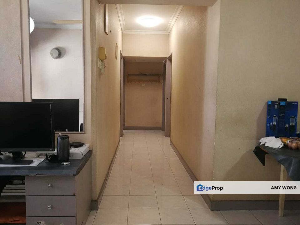 Desa Kiara, TTDI, SS20,. 150m to Glo Mall, 200m to MRT-TTDI, Kuala Lumpur, Taman Tun Dr Ismail