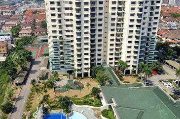 Mutiara Oriental Condominium