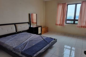 Mutiara Oriental Condominium