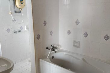 Mutiara Oriental Condominium