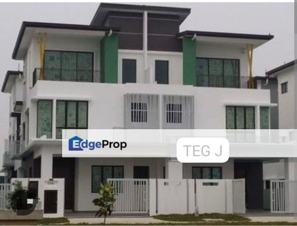 Good Condition Setia Utama Setia Alam 3 Storey Semi D 32x70 Gated, Selangor, Shah Alam