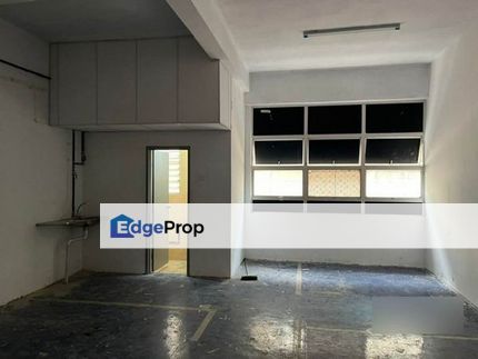 Bayu Tinggi Basic Shop Office 1400sqft Prime Area For Rent, Selangor, Klang