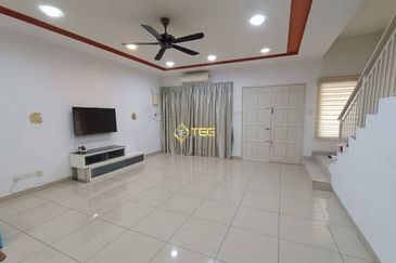 Taman Ehsan Jaya, Pendamaran