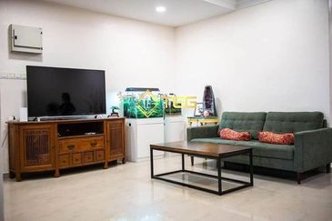 Taman Tepi Sungai ( Taman Teluk Pulai Indah )