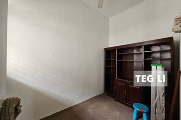 Kota Kemuning 2 Storey House Eria Renovated 22x75 Freehold Limited