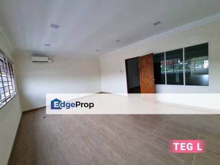 Telok Gadong First Floor Shoplot Renovated High Exposure Hot Area, Selangor, Klang