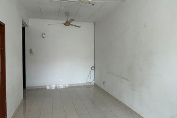 Jalan Makyong, Bandar Bukit Raja