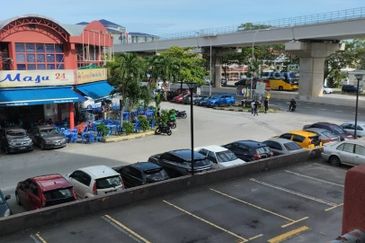 Palm Garden Klang Bandar Baru Shop Biggest Unit 2421sf