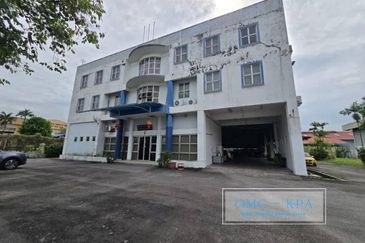 Kemuning Hills Industrial Land With 2 Factory 66000sf Shah Alam 