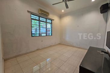 Jalan Anggerik Eria 31/108