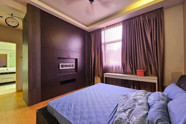 Antilla Lagoon Villa Kota Kemuning Duplex Townhouse 1787sf Freehold Fully Renovated Furnished Gated Guarded