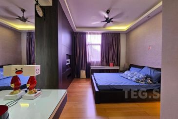 Antilla Lagoon Villa Kota Kemuning Duplex Townhouse 1787sf Freehold Fully Renovated Furnished Gated Guarded