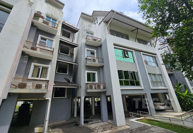 Antilla Lagoon Villa Kota Kemuning Duplex Townhouse 1787sf Freehold Fully Renovated Furnished Gated Guarded