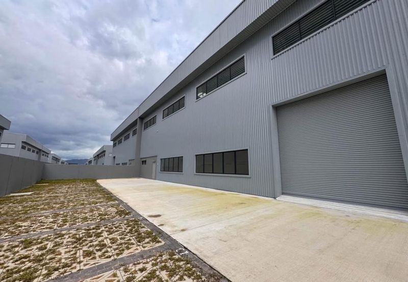 Elmina Business Park