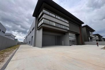 Elmina Business Park