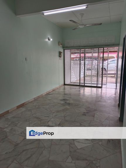 Taman Sentosa Klang Shahbudin 1 Storey House 20x65 4 Bedrooms 3 Bathrooms , Selangor, Klang