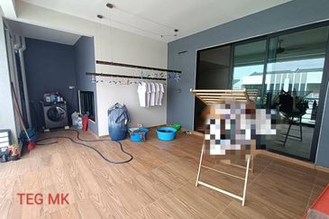 Grand Idaman Sentosa Klang 3 Storey House Superlink Non Flood Gated Guarded