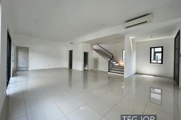 Freesia Residences @ Tropicana Aman