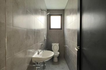 Freesia Residences @ Tropicana Aman