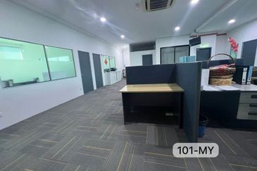 Jalan Bukit Kemuning