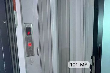 Jalan Bukit Kemuning