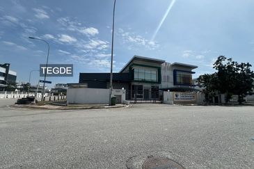 Gateway 16, Bandar Bukit Raja