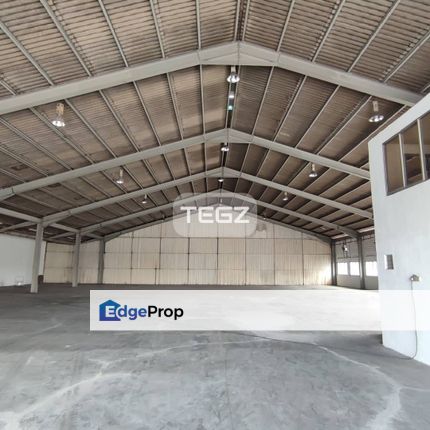 Bukit Kemuning Shah Alam Warehouse Factory Build Up 13350sf Ceiling Height 28 Feet 300amp power supply , Selangor, Shah Alam
