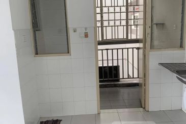 Seri Intan Apartments @ Setia Alam