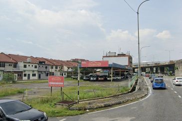 Persiaran Raja Muda Musa, Pelabuhan Klang