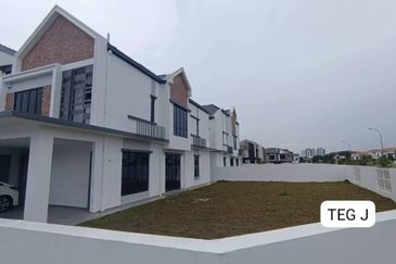 Setia Alam Bywater Brand New Semi D Corner House 62x75 Facing Open Space Gated Guarded