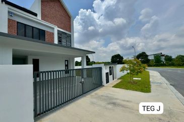 Setia Alam Bywater Brand New Semi D Corner House 62x75 Facing Open Space Gated Guarded