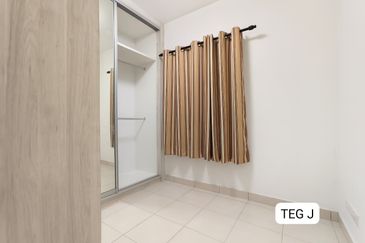 Seri Baiduri Apartments @ Setia Alam