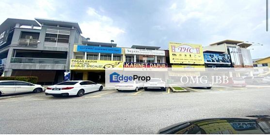 Bandar Botanic Klang First Floor Shop Office Jalan Remia Facing Mainroad 22x75 , Selangor, Klang