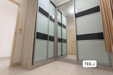 Seri Baiduri Apartments @ Setia Alam