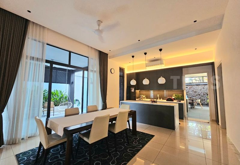 Villa 22 Bukit Rimau