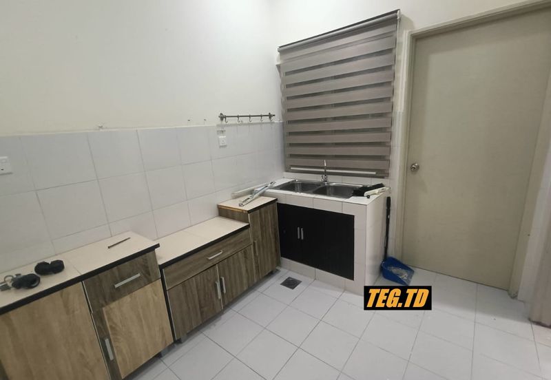 Saron @Bandar Bukit Raja