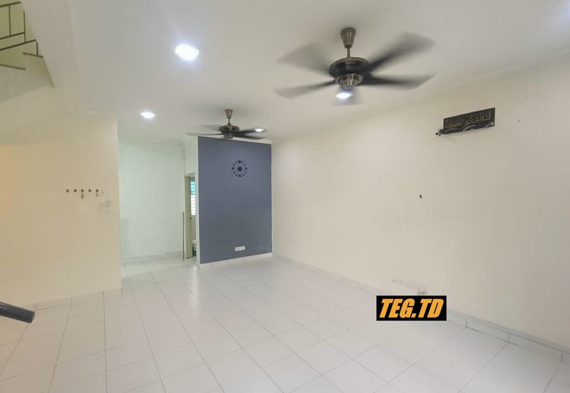 Saron @Bandar Bukit Raja