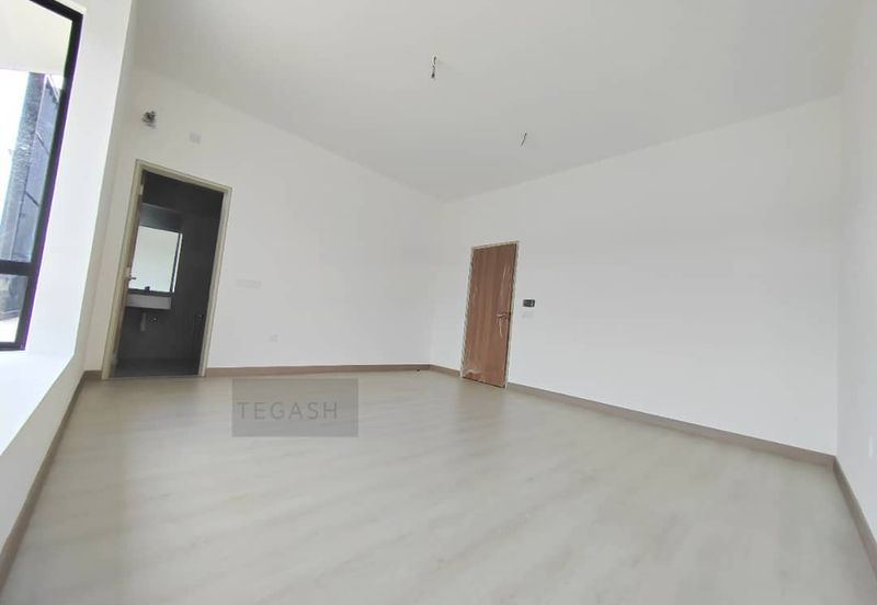 Nadira 3 @ Bukit Raja