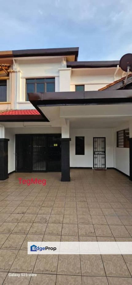Good Condition Kota Kemuning Double Storey House Klang 20x65 Northeast, Selangor, Kota Kemuning