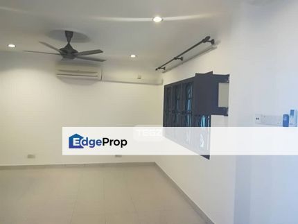 Partial Furnished Bandar Bukit Raja Klang Double Storey House 24x75, Selangor, Klang