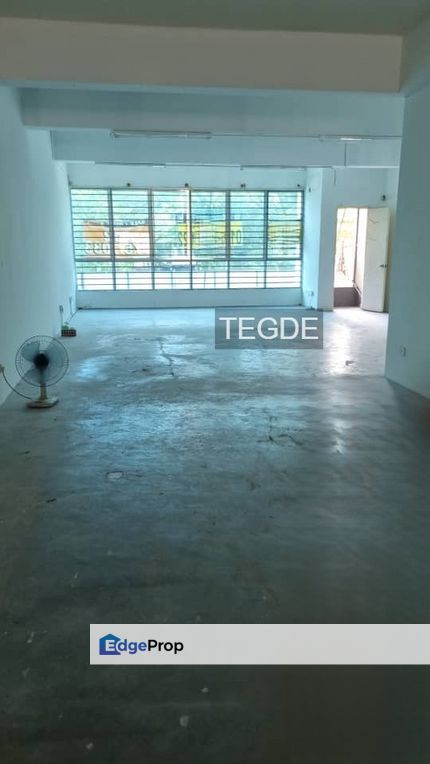 First Floor Shop Office 22x75 Bandar Botanic Klang Kasuarina Near Gm Aeon, Selangor, Klang