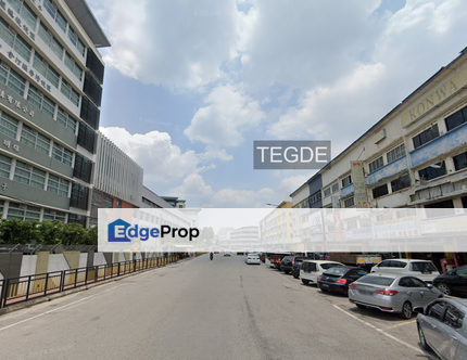 Jalan Tapah Kawasan 18 Klang Ground Floor Shop Lot 1450sf Facing Main Road Busy Hot Location , Selangor, Klang