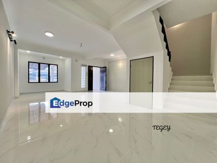Newly Refurbished Renovated Mutiara Bukit Raja Klang 2 Storey House , Selangor, Klang