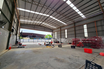 Jalan Bukit Kemuning