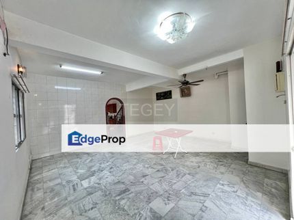 End Lot House With Land Andalas Klang Double Storey 25x70 Extended, Selangor, Klang