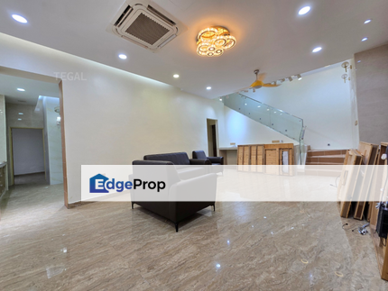 Fully Renovated Furnished 2 Storey Semi D House Canary Garden Klang, Selangor, Klang