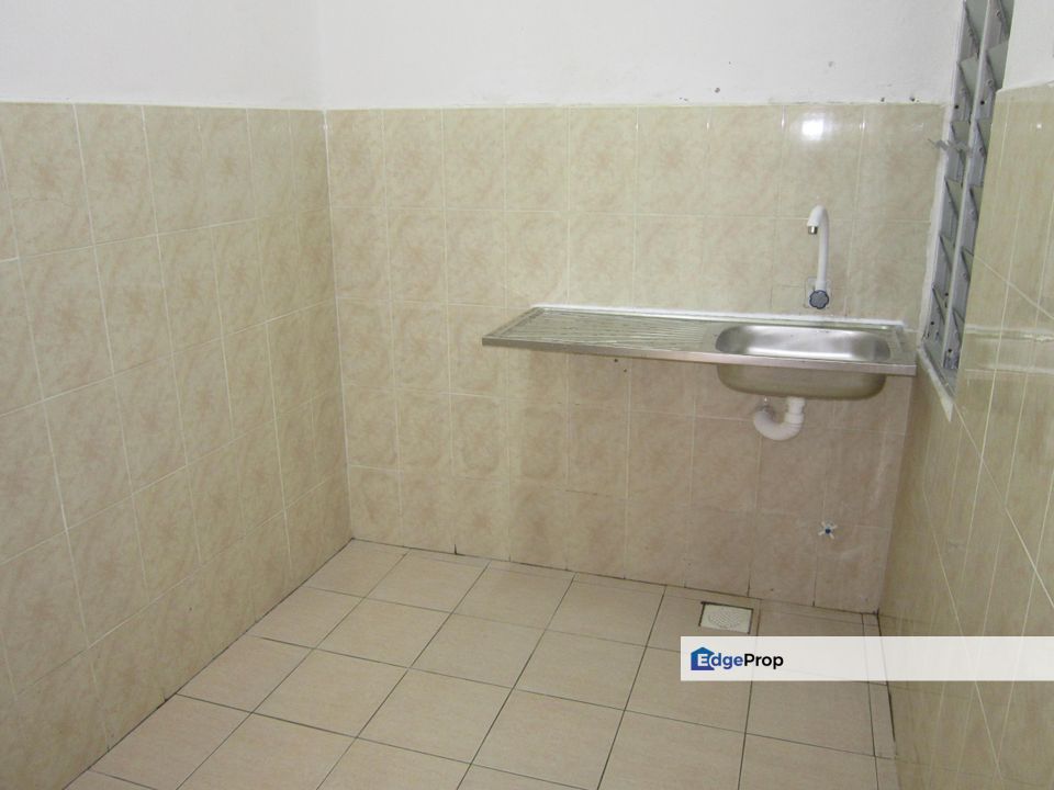 Apartment Minang Ria 2, Selangor, Batu 9th Cheras