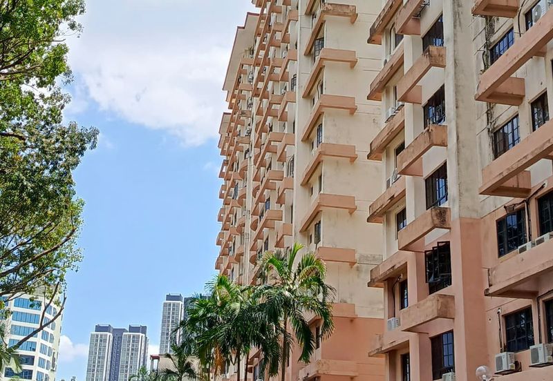 Bayu Tasik Condominium
