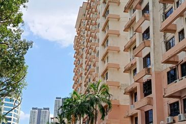 Bayu Tasik Condominium