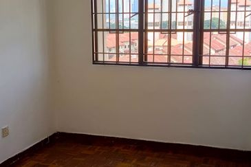 Bayu Tasik Condominium